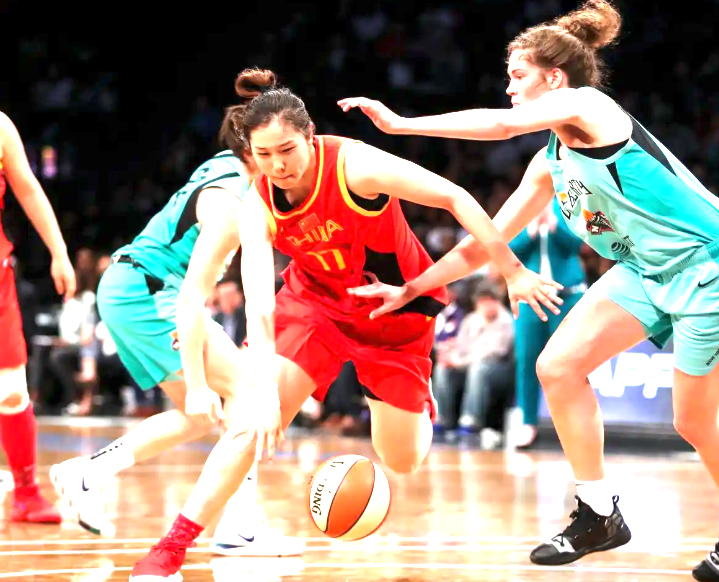 leyu集团-中国女篮轻取马里开门红！3大功臣浮出水面，李月汝21+11统治内线